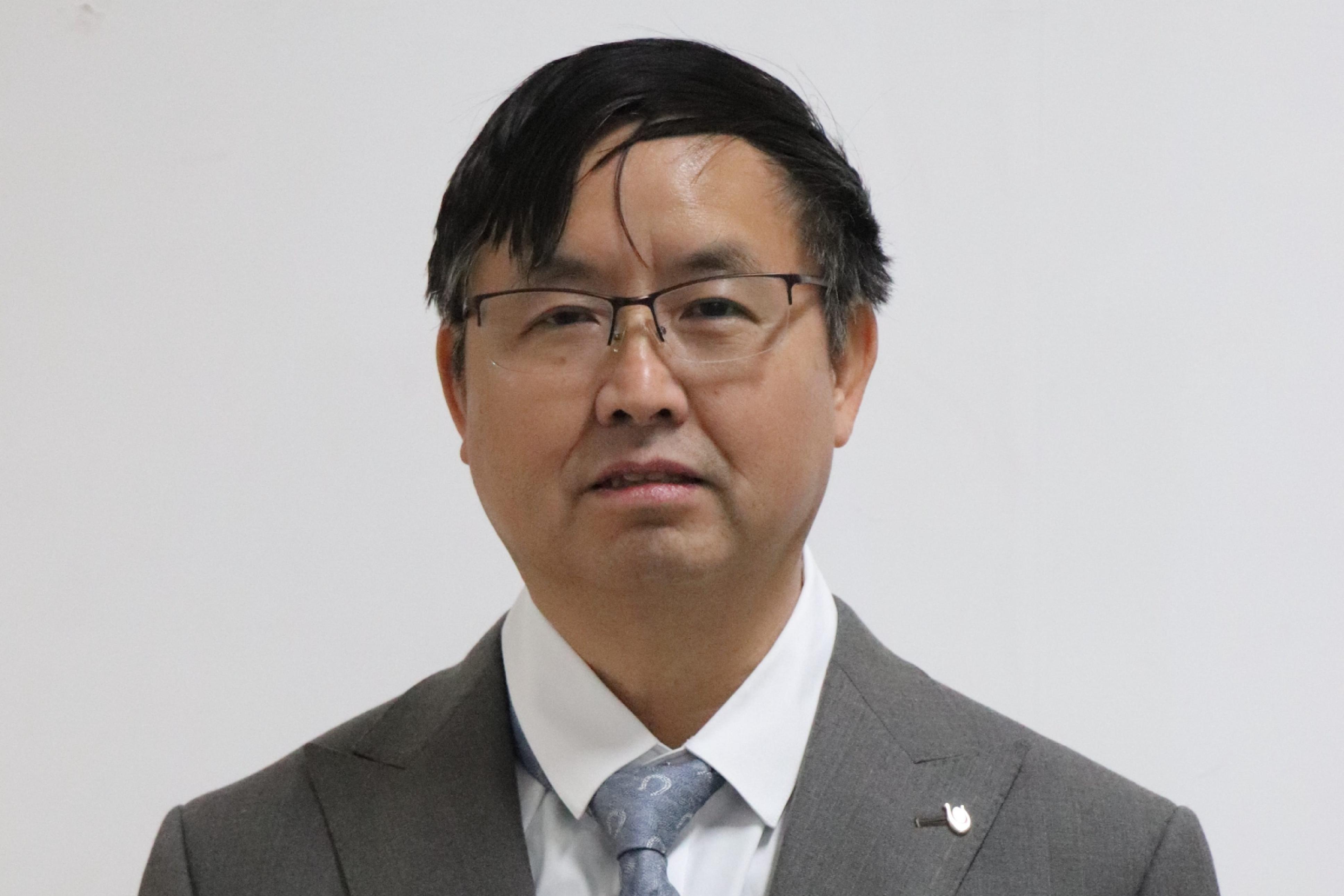 郑恒祥.jpg